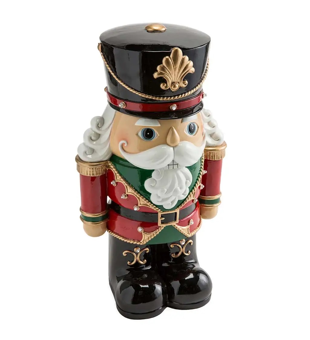 lighted_holiday_statue_nutcracker